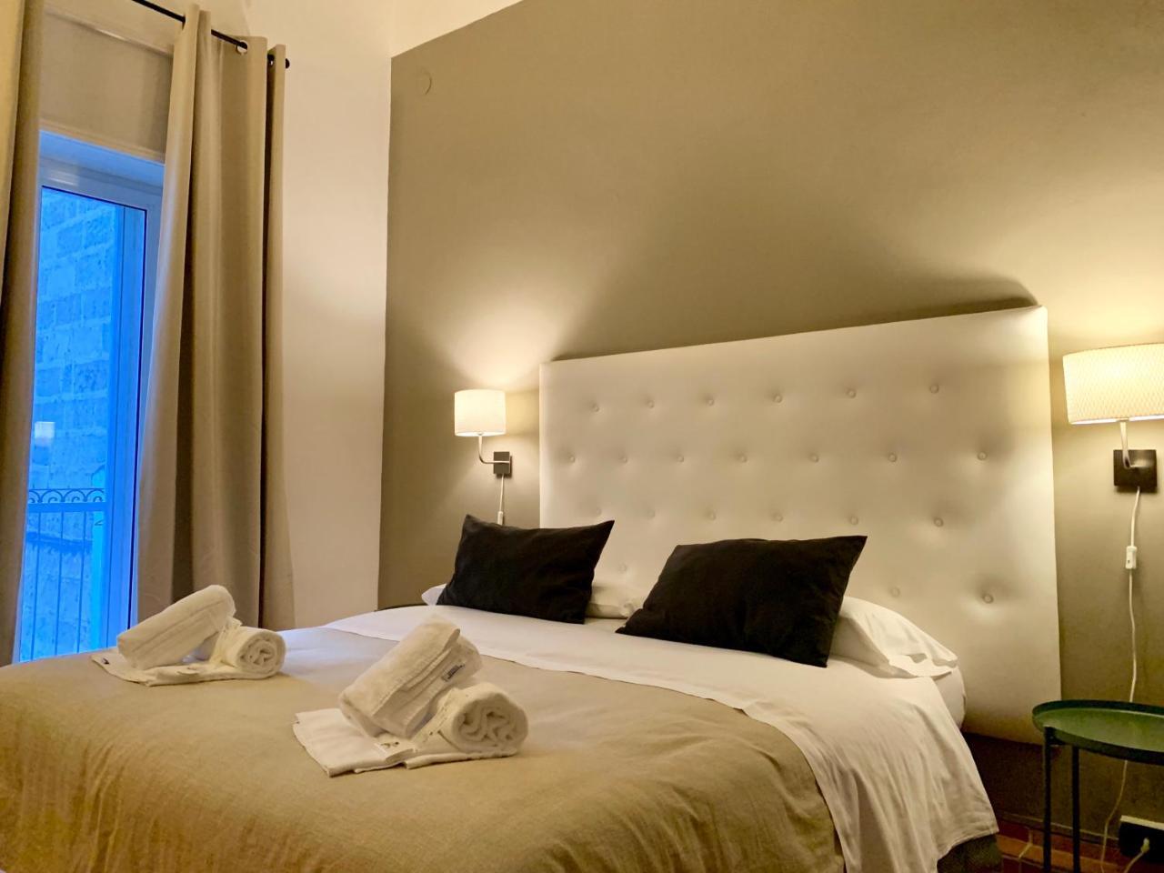 A Due Passi Dal Ponte Hotel Таранто Екстериор снимка